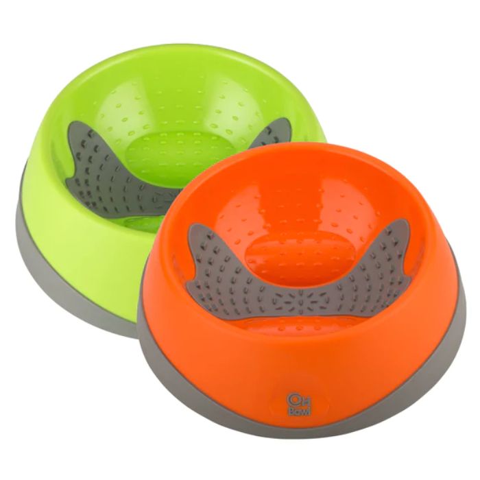 OH Bowl - LickiMat Slow Feeder for Dogs - Helps calm and soothe your dog as they dig into their favourite treat or food.